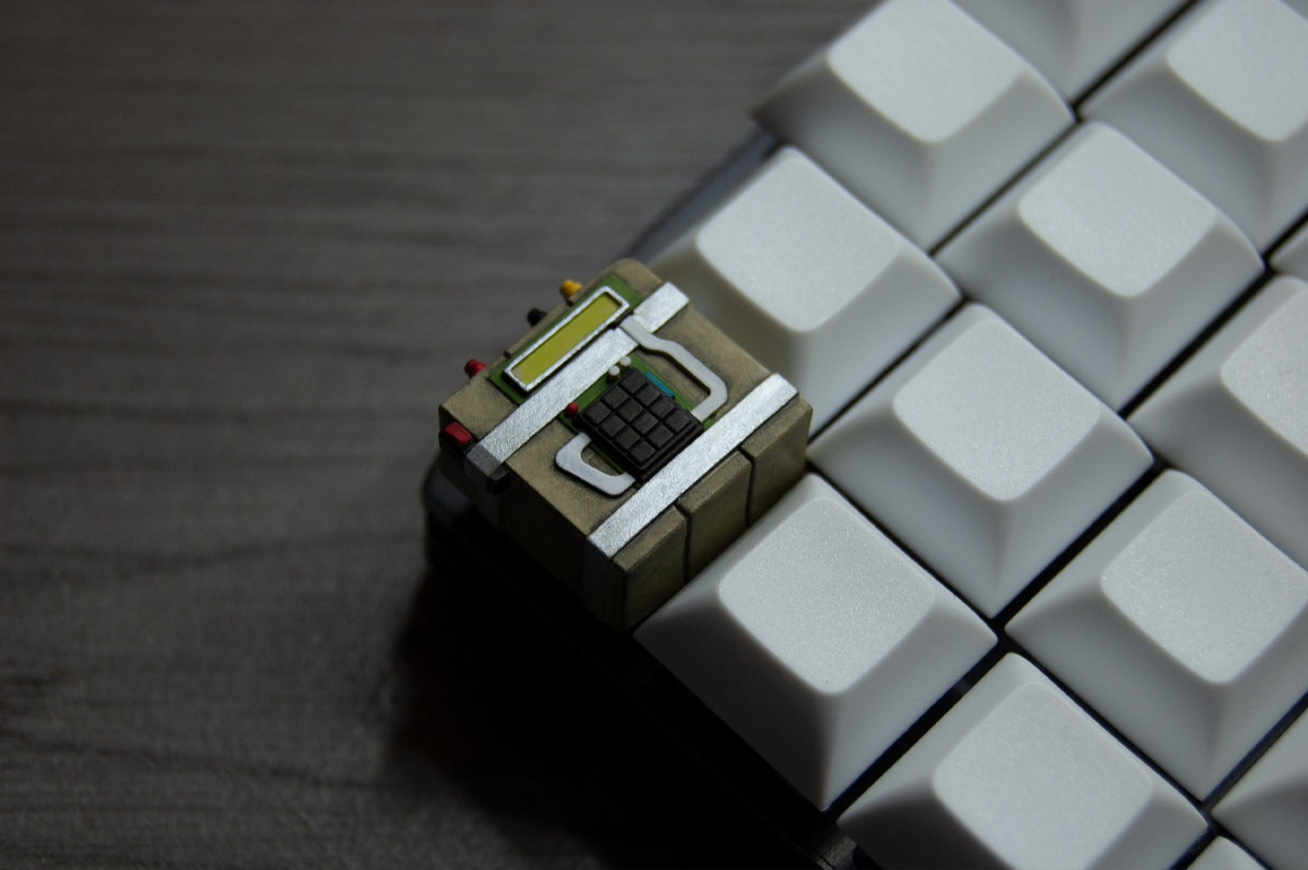 DA BOMB Artisan Keycap