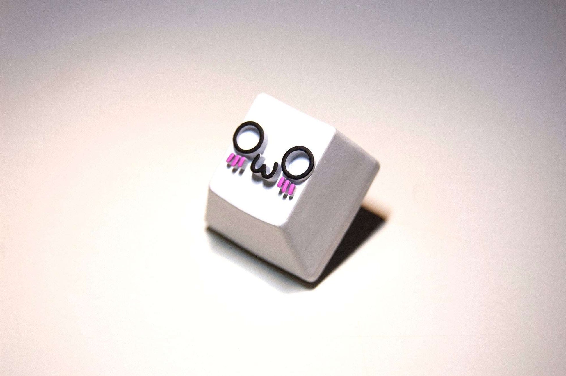 OwO key Artisan Keycap