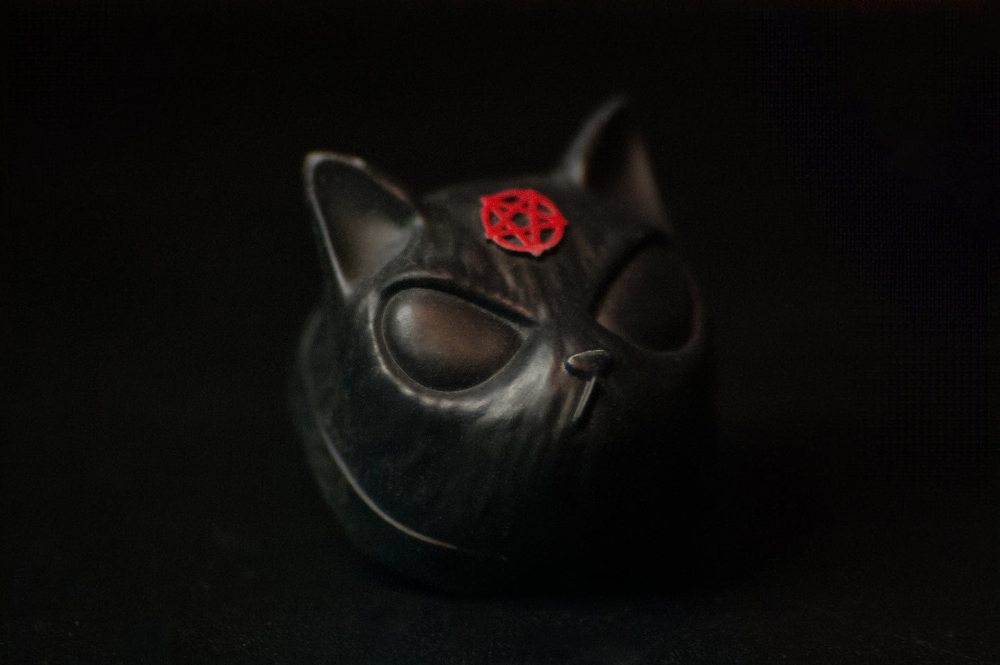 Lucipurr 'Dark Lord' Cat Artisan Keycap