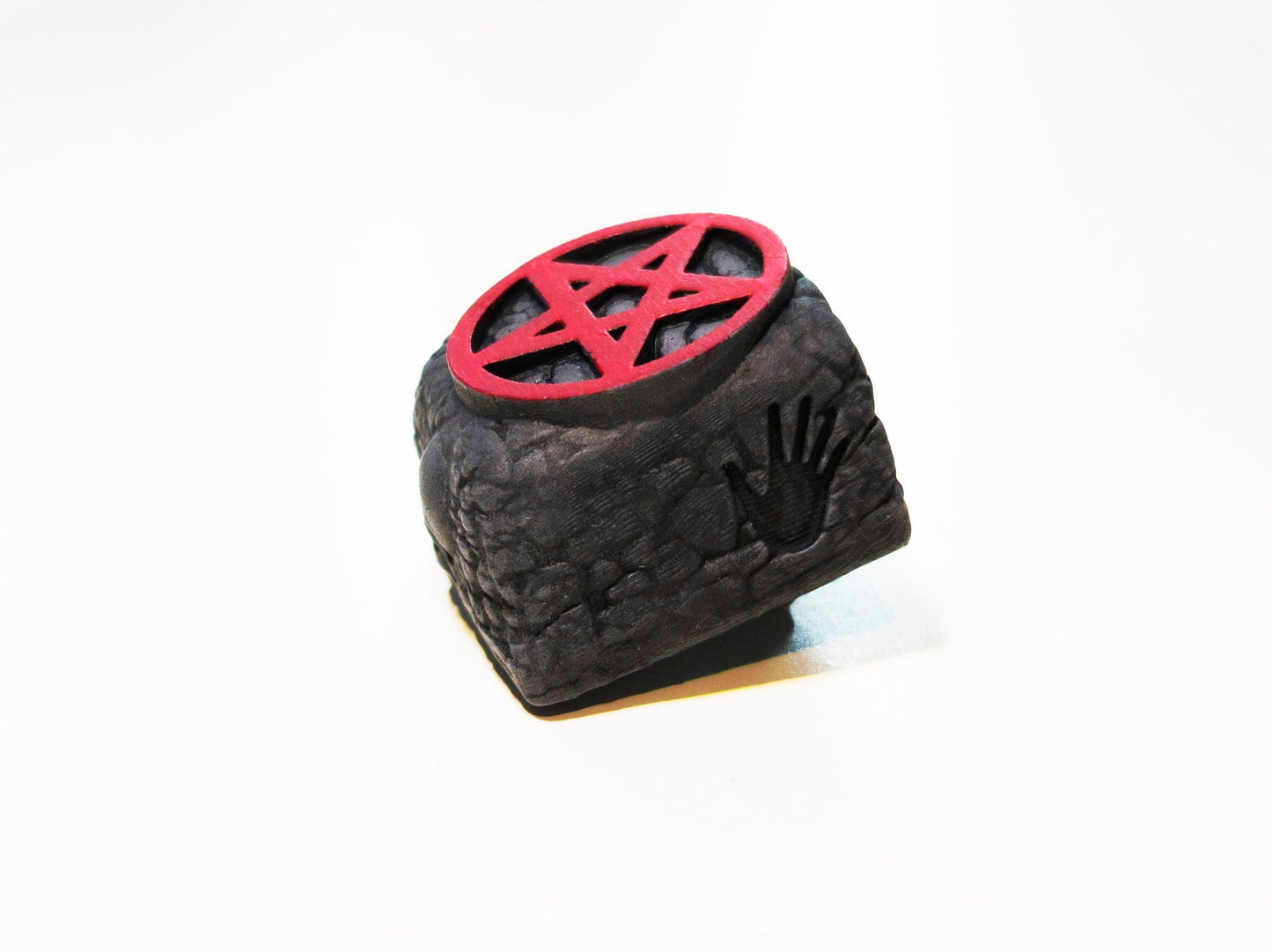 Pentagram "Sacrificial Shrine" Artisan Keycap